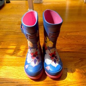 JOULES Girls Floral Rainboots!